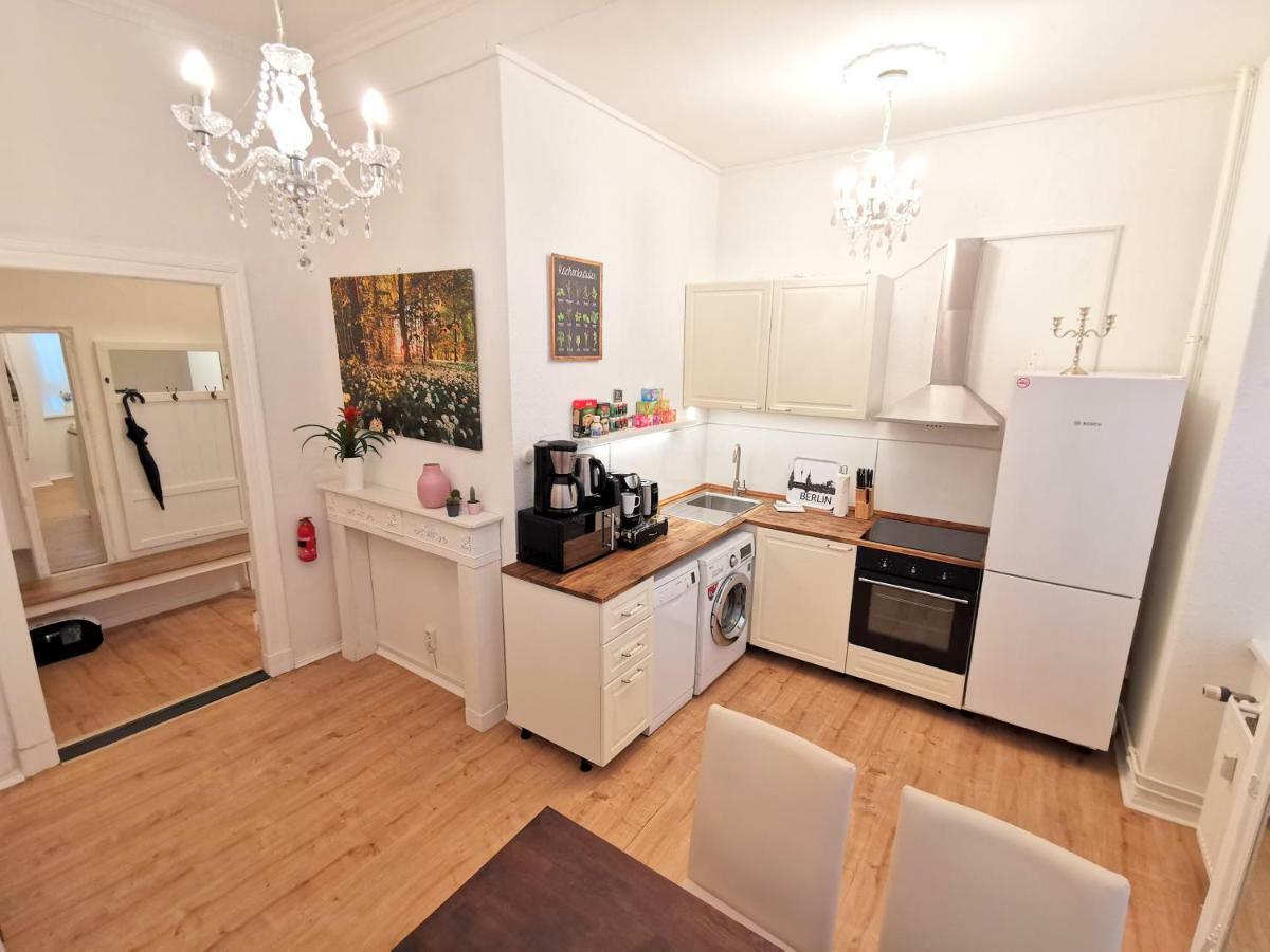 Apartment Kvh By Rockchair L Superhost Status L Boxspringbett Am Schloss Charlottenburg Welcomes You! Berlin